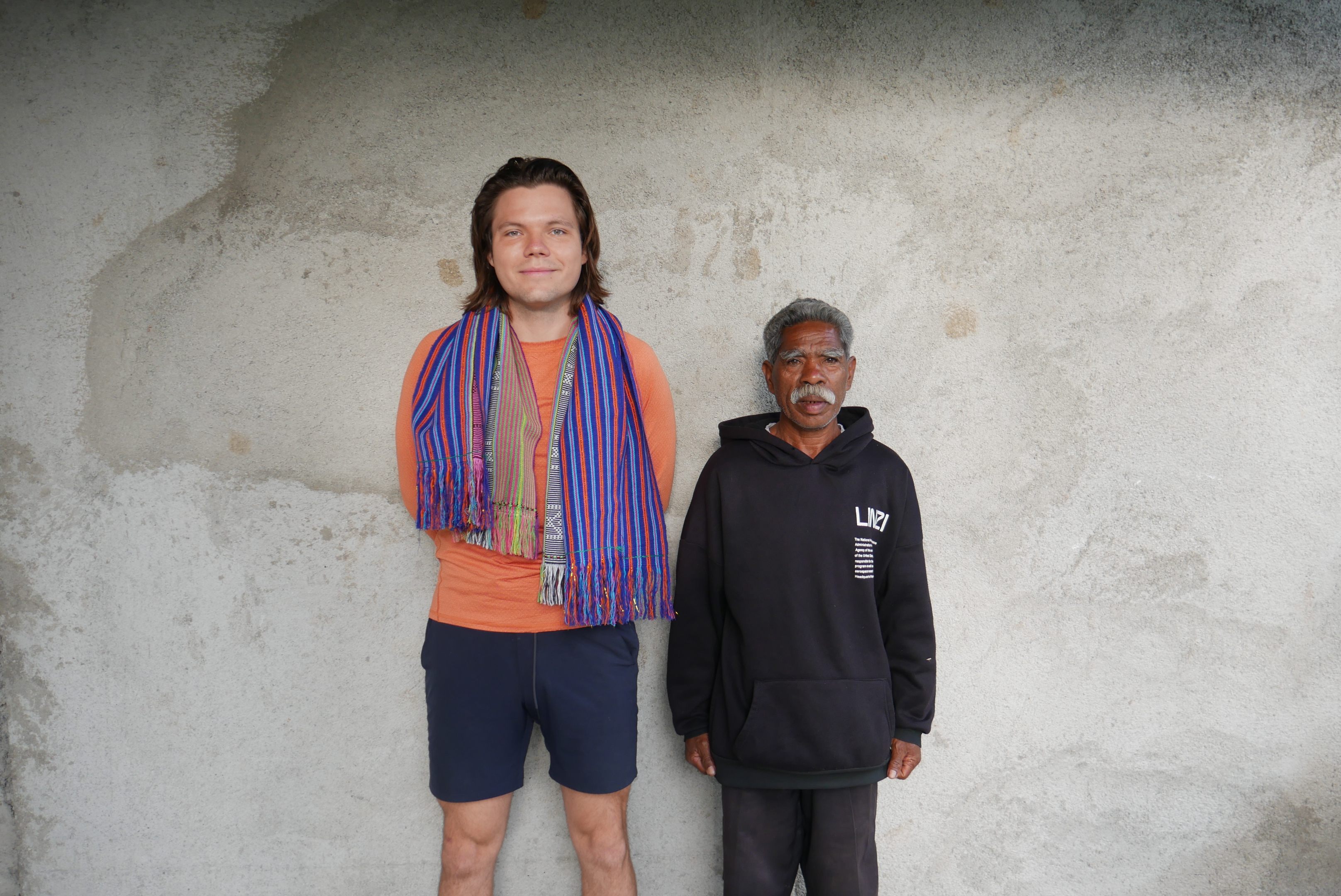 Will Jonge with Apa Domingues